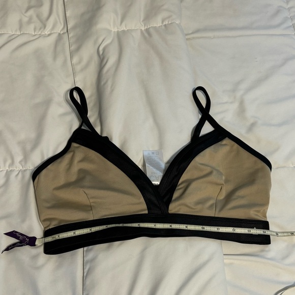 Cali Sport Sports Bra Black, Nude Triangle Top with Adjustable Straps in xl - Picture 11 of 11